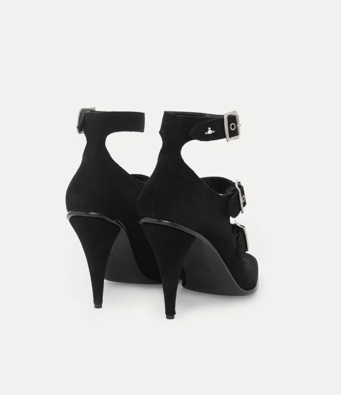 Savage Heel