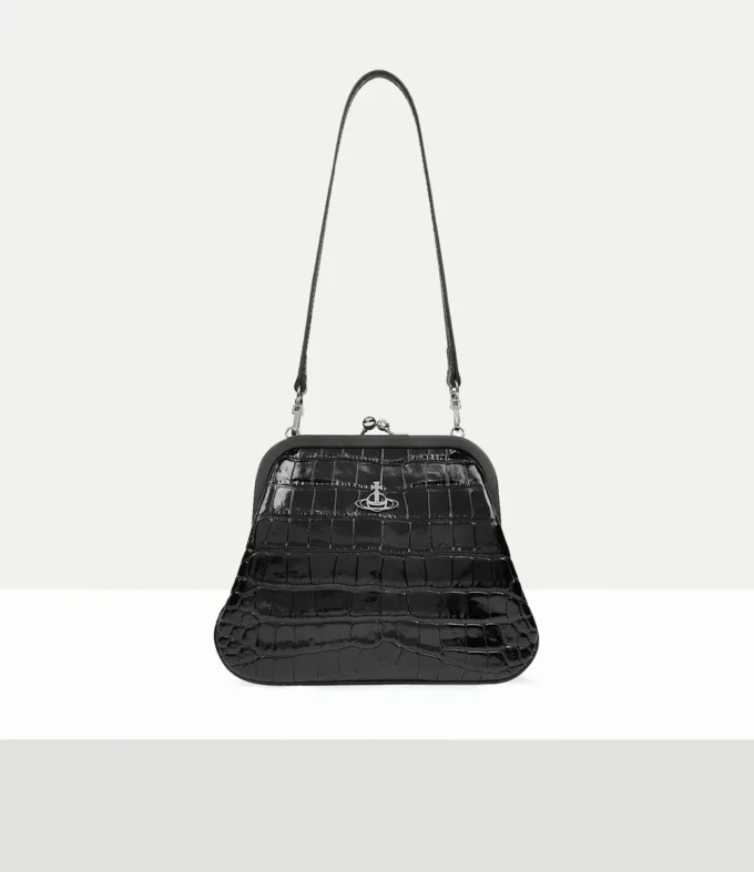 Vivienne’s Clutch